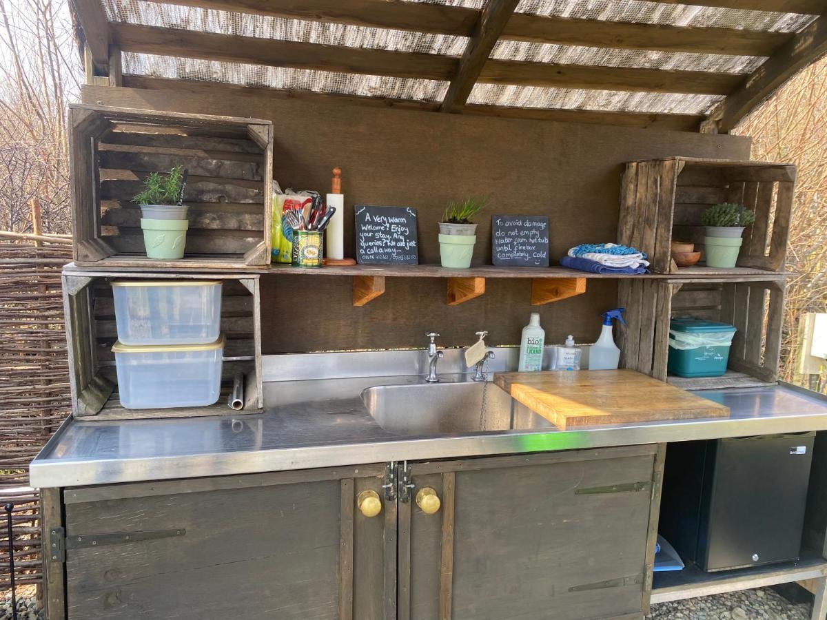 Belan Bluebell Woods Shepherds Hut ชานีดลอยส์ ภายนอก รูปภาพ